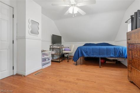122 37th Street SW Canton OH 44706