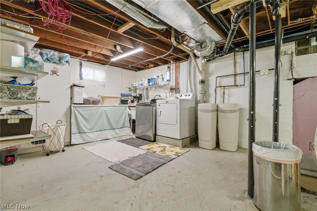 122 37th Street SW Canton OH 44706