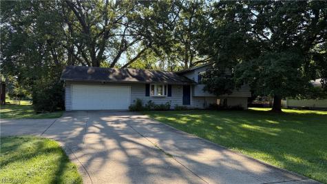 55 Maca Drive Tallmadge OH 44278