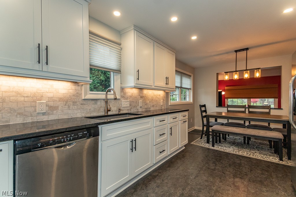 1934 Caronia Drive Lyndhurst OH 44124
