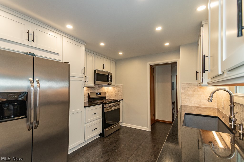 1934 Caronia Drive Lyndhurst OH 44124