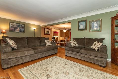1934 Caronia Drive Lyndhurst OH 44124
