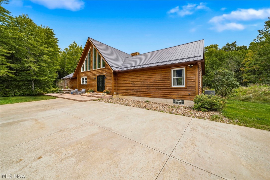 1796 Van Pelt Road Geneva OH 44041