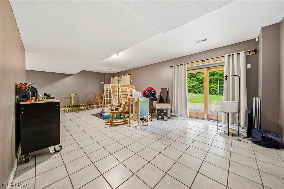 1796 Van Pelt Road Geneva OH 44041