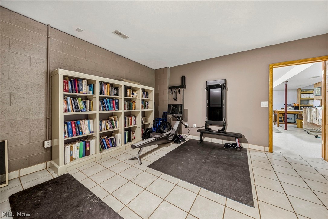 1796 Van Pelt Road Geneva OH 44041