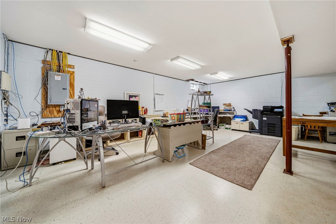 1796 Van Pelt Road Geneva OH 44041