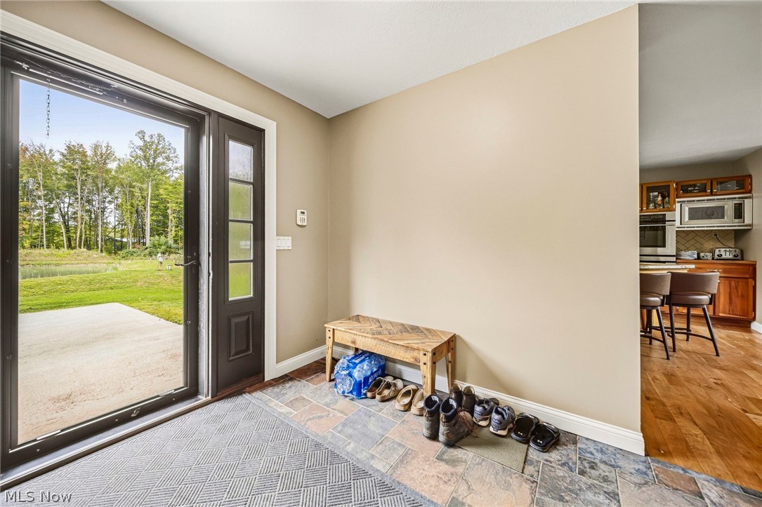 1796 Van Pelt Road Geneva OH 44041