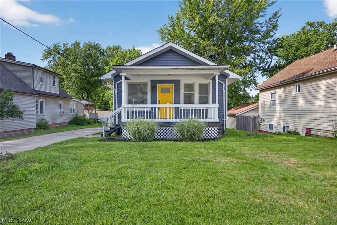 3226 W Ridgewood Drive Parma OH 44134