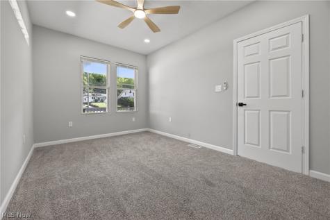 3226 W Ridgewood Drive Parma OH 44134