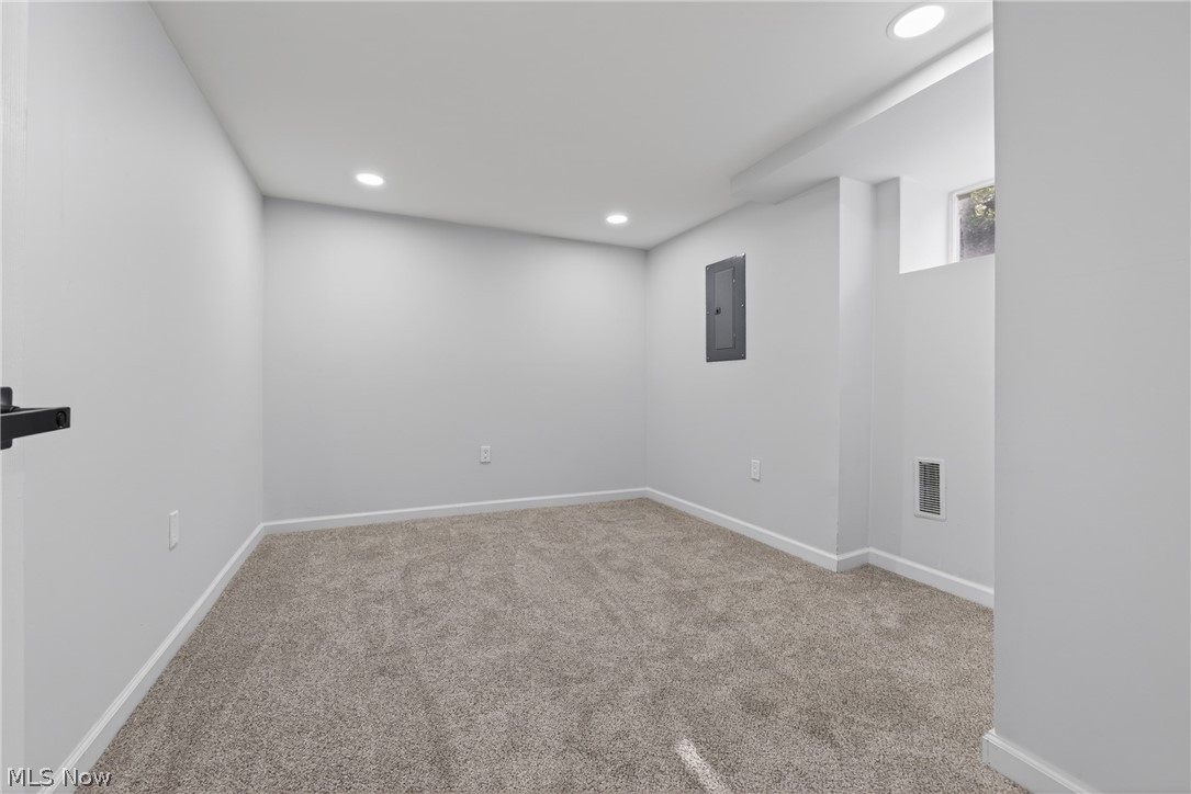 3226 W Ridgewood Drive Parma OH 44134