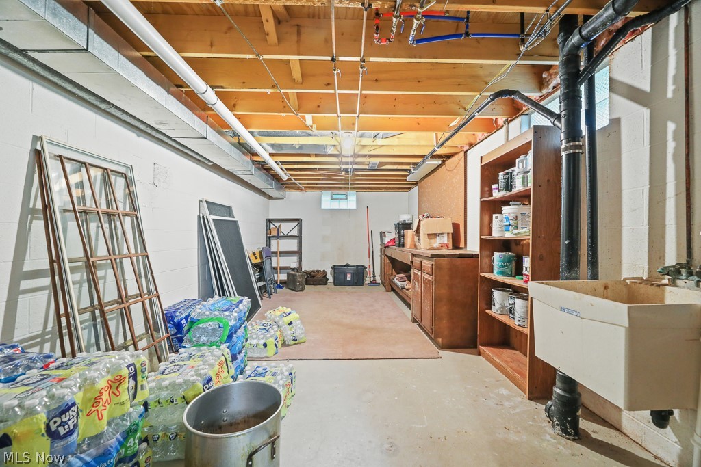 5826 Garth Circle NW Canton OH 44718