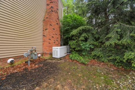 5826 Garth Circle NW Canton OH 44718