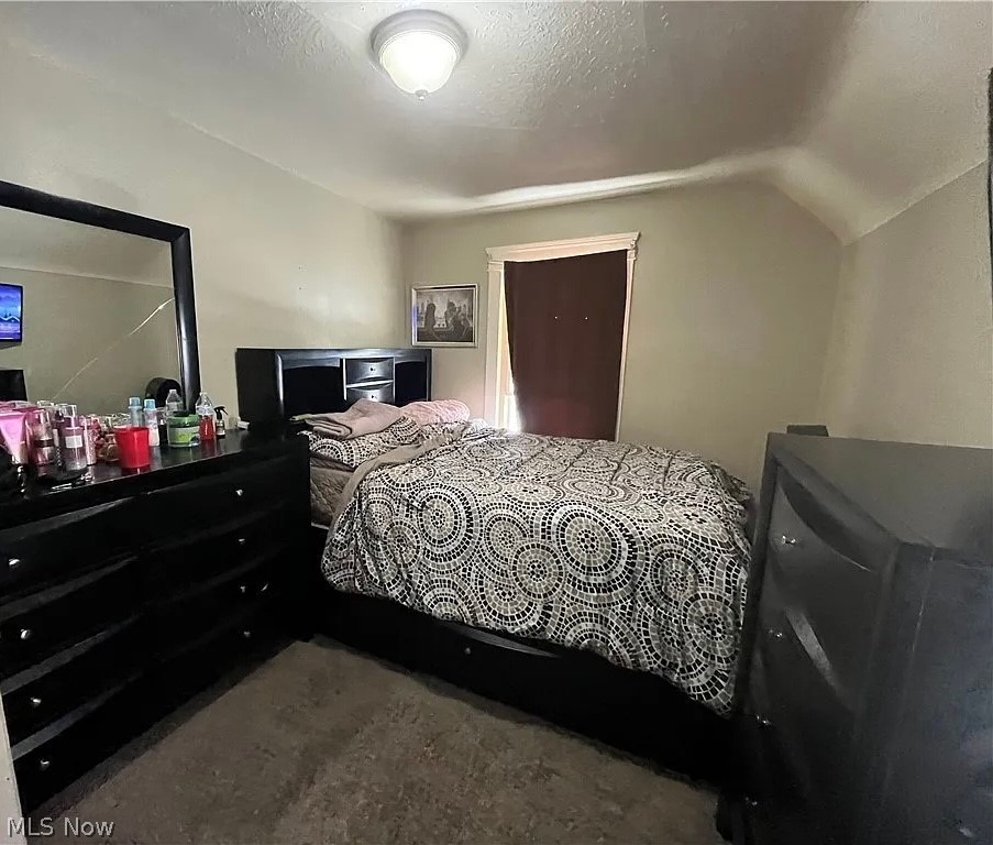 2135 W 96th Street Cleveland OH 44102