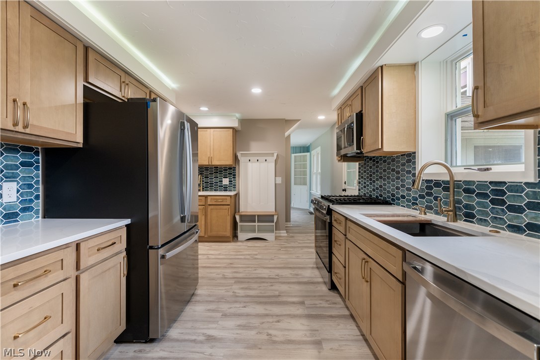 2607 Lakeside Avenue NW Canton OH 44708