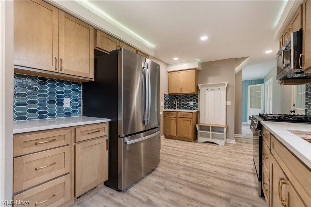 2607 Lakeside Avenue NW Canton OH 44708