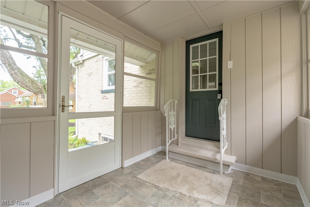 2607 Lakeside Avenue NW Canton OH 44708