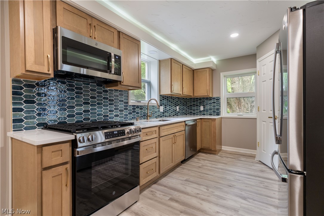 2607 Lakeside Avenue NW Canton OH 44708