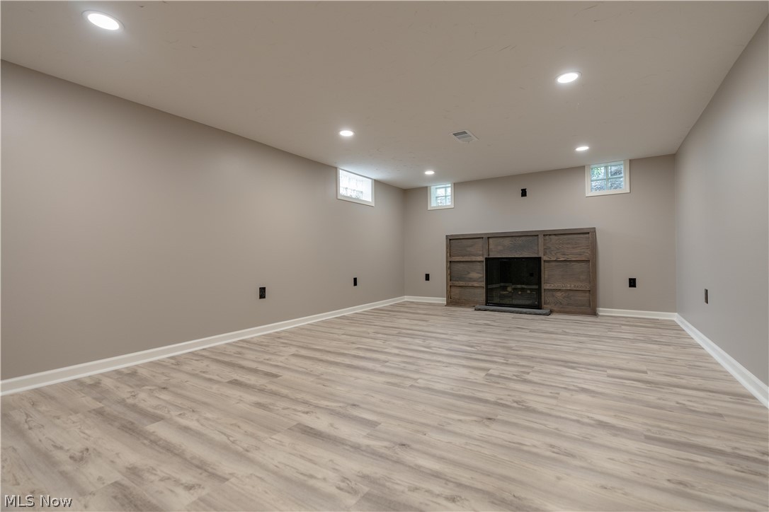 2607 Lakeside Avenue NW Canton OH 44708