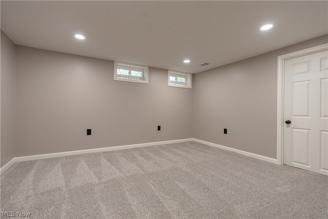 2607 Lakeside Avenue NW Canton OH 44708
