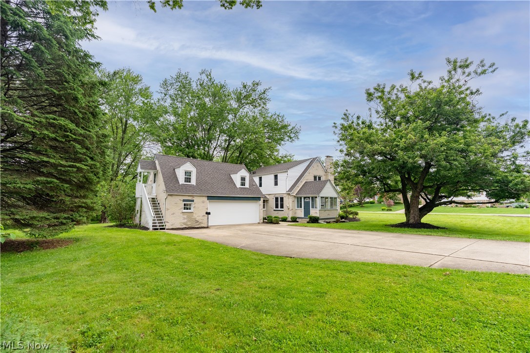 2607 Lakeside Avenue NW Canton OH 44708