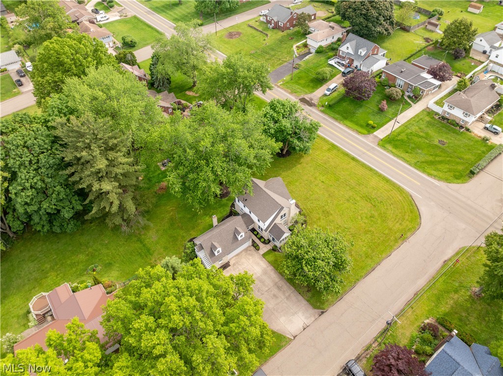 2607 Lakeside Avenue NW Canton OH 44708