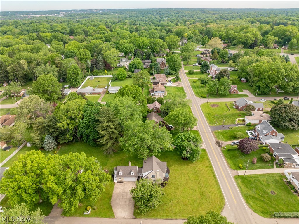 2607 Lakeside Avenue NW Canton OH 44708