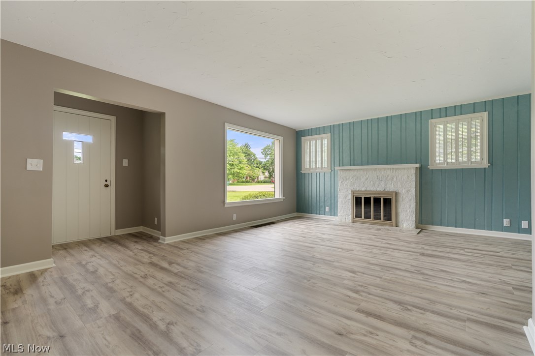 2607 Lakeside Avenue NW Canton OH 44708