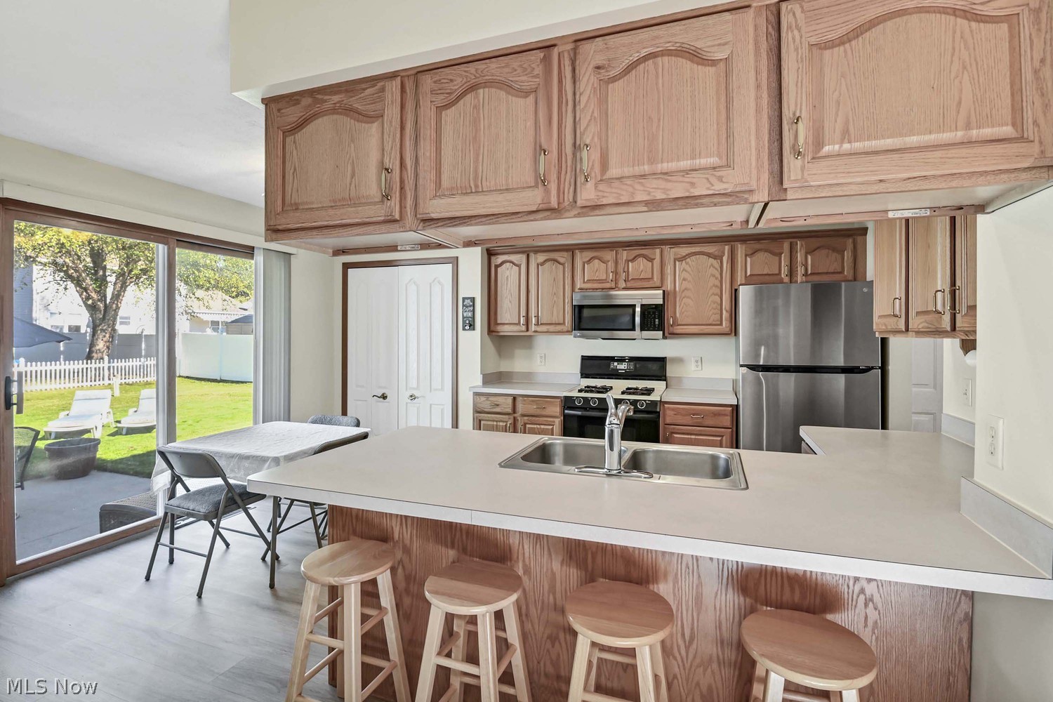 347 Pemberton Drive Elyria OH 44035