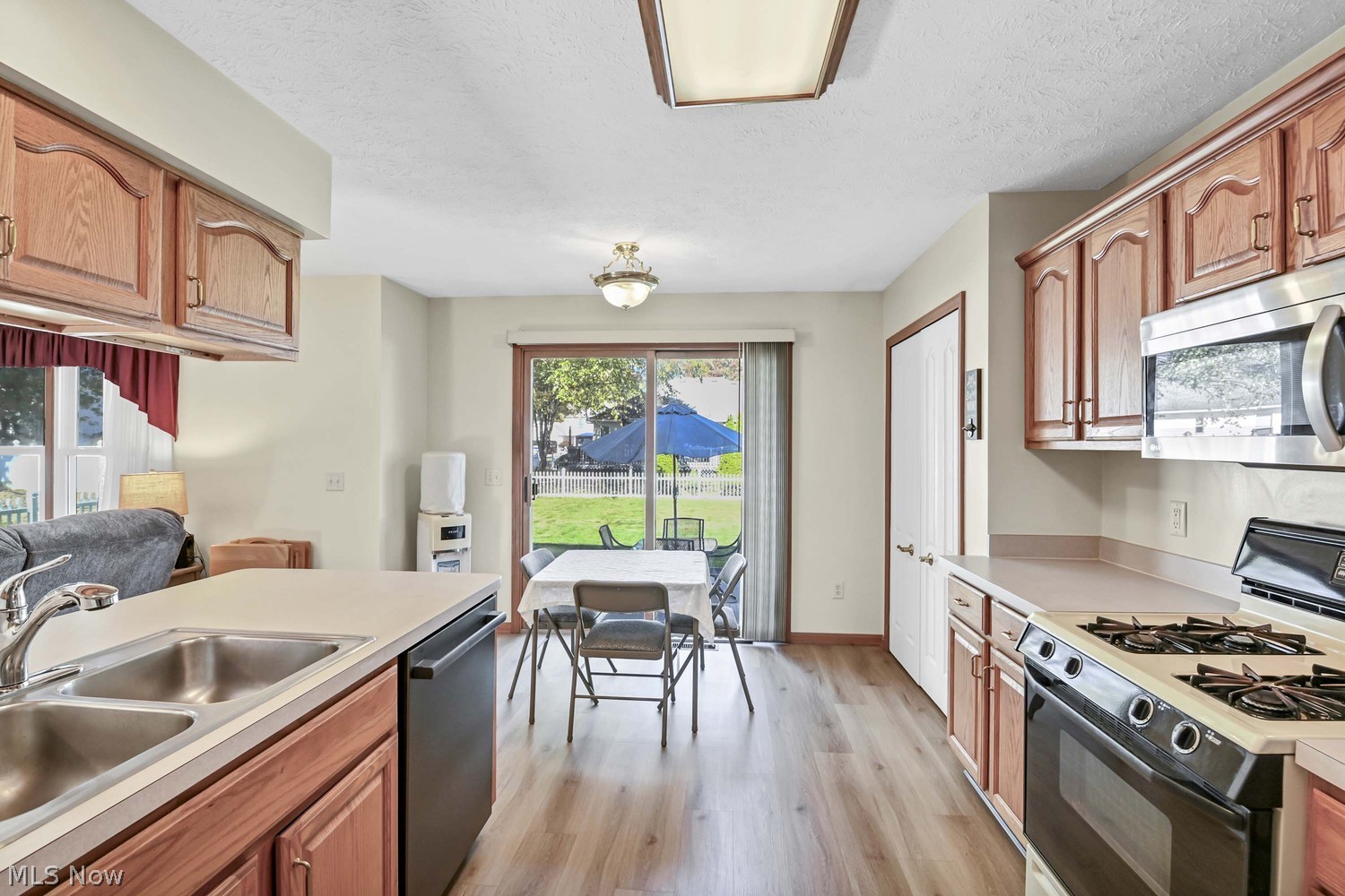 347 Pemberton Drive Elyria OH 44035