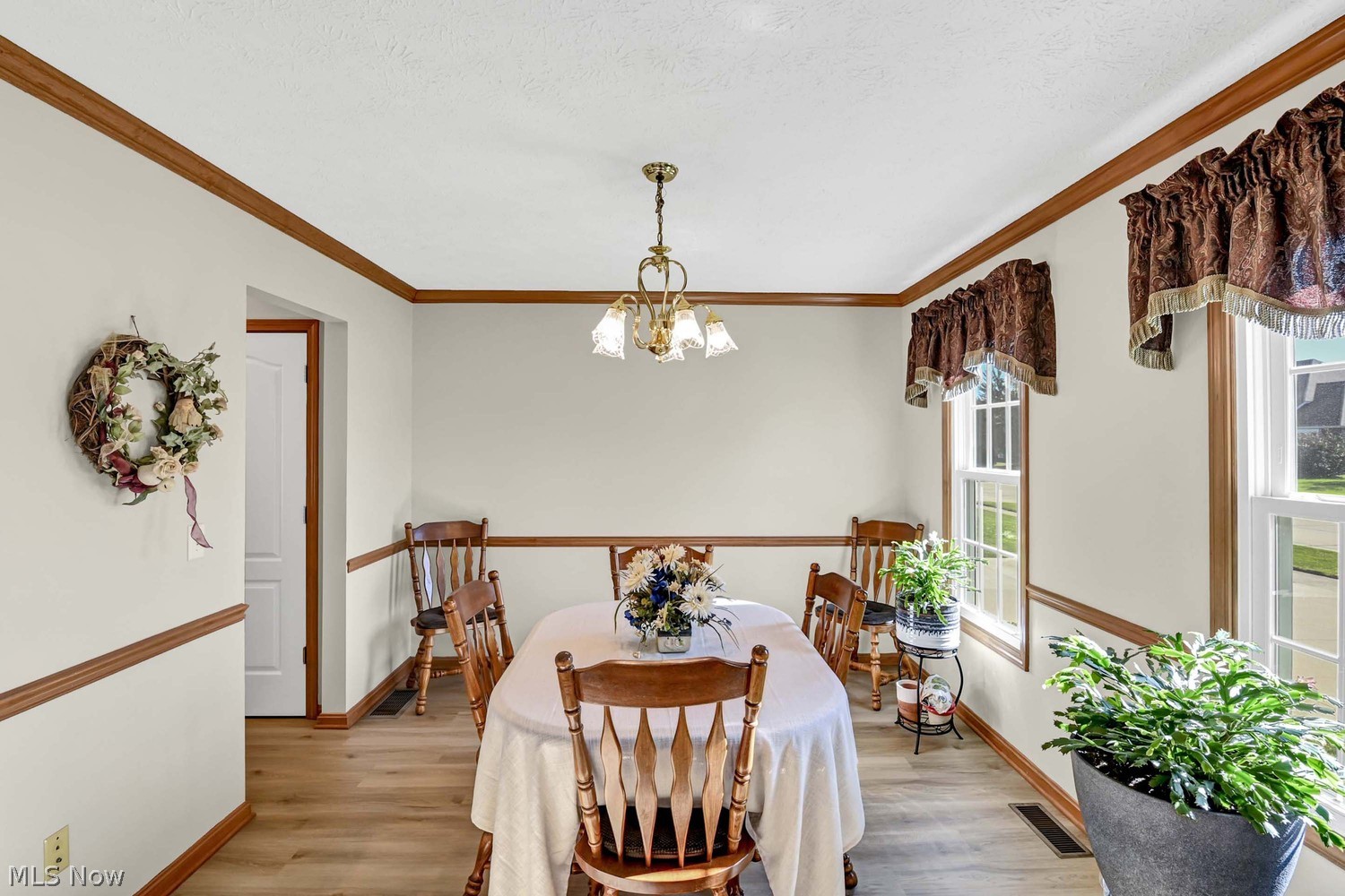347 Pemberton Drive Elyria OH 44035