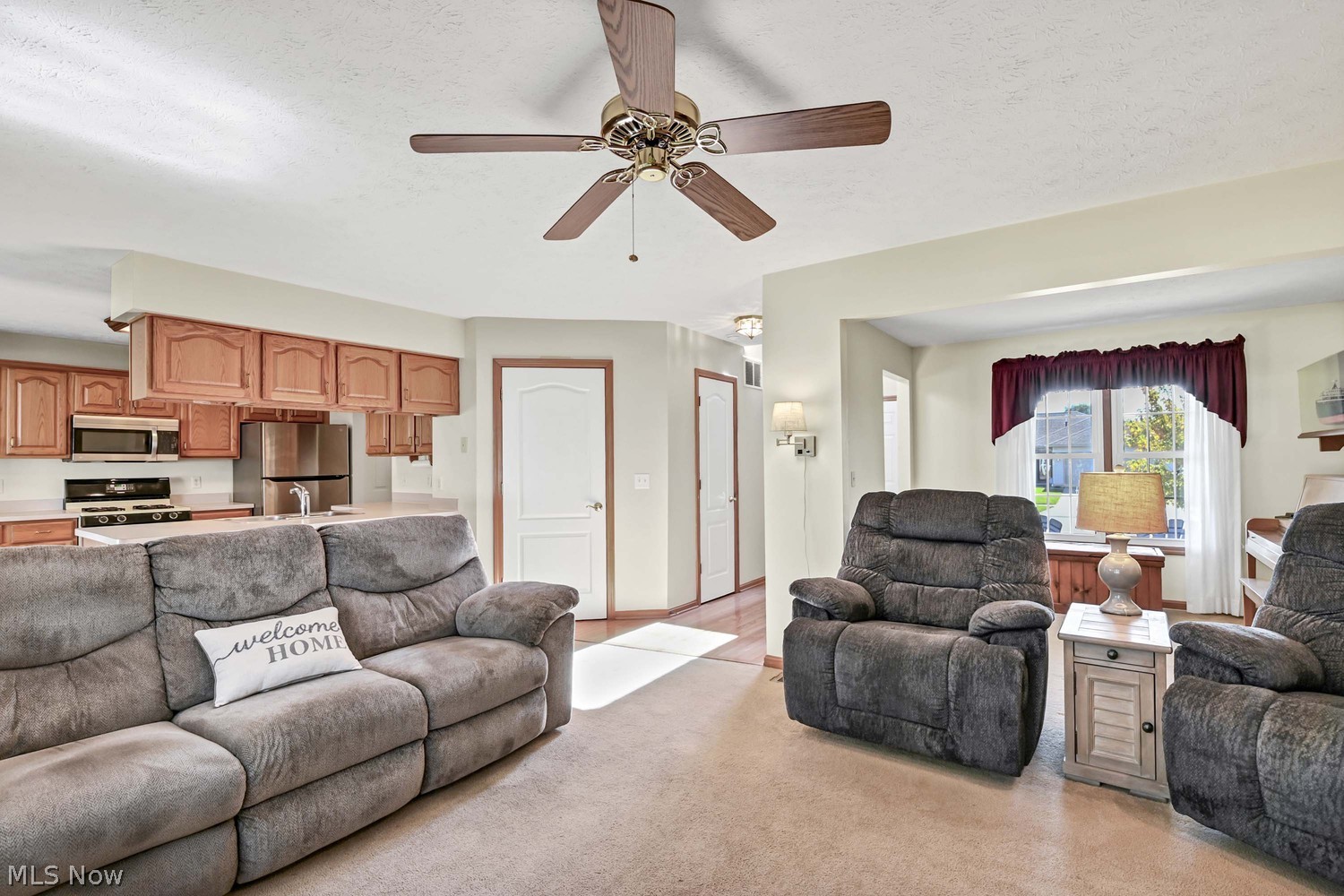 347 Pemberton Drive Elyria OH 44035