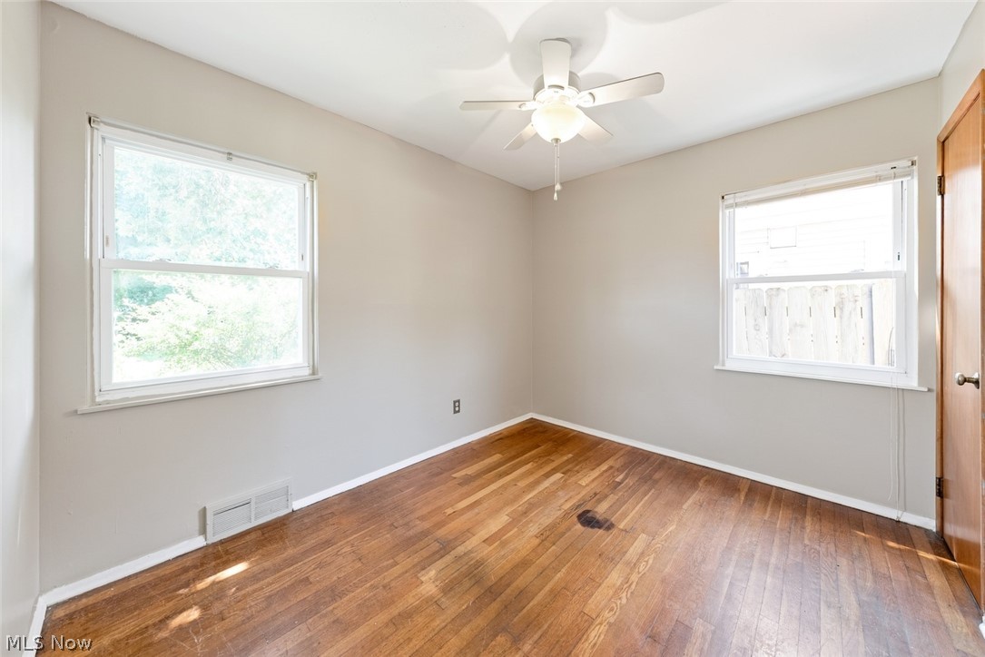 13819 Elsetta Avenue Cleveland OH 44135