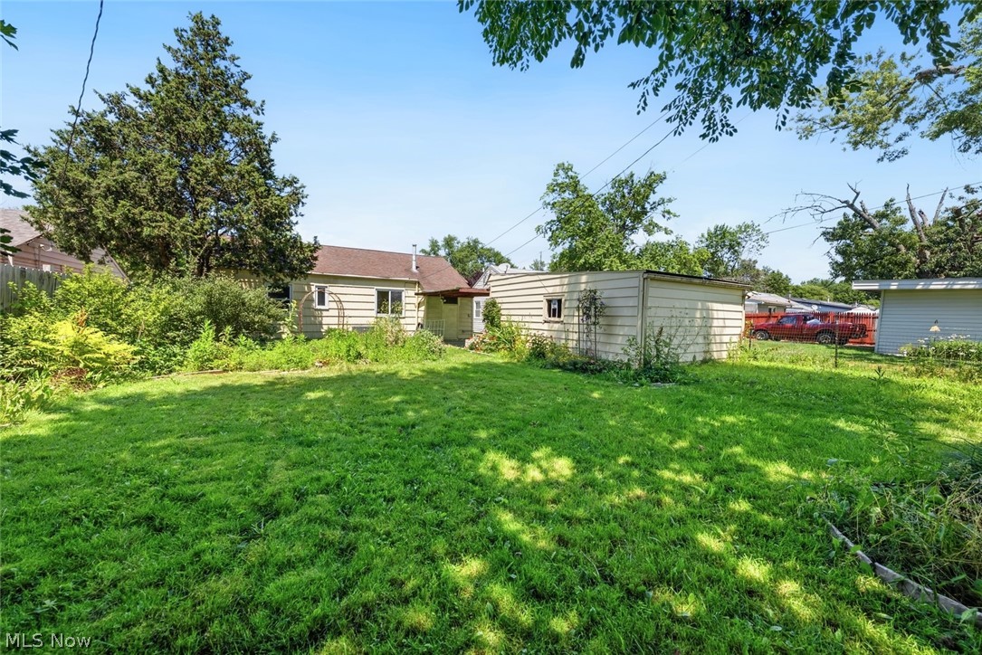 13819 Elsetta Avenue Cleveland OH 44135