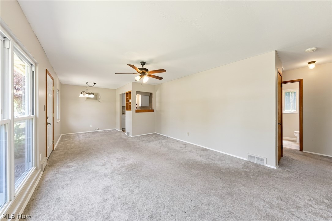 13819 Elsetta Avenue Cleveland OH 44135