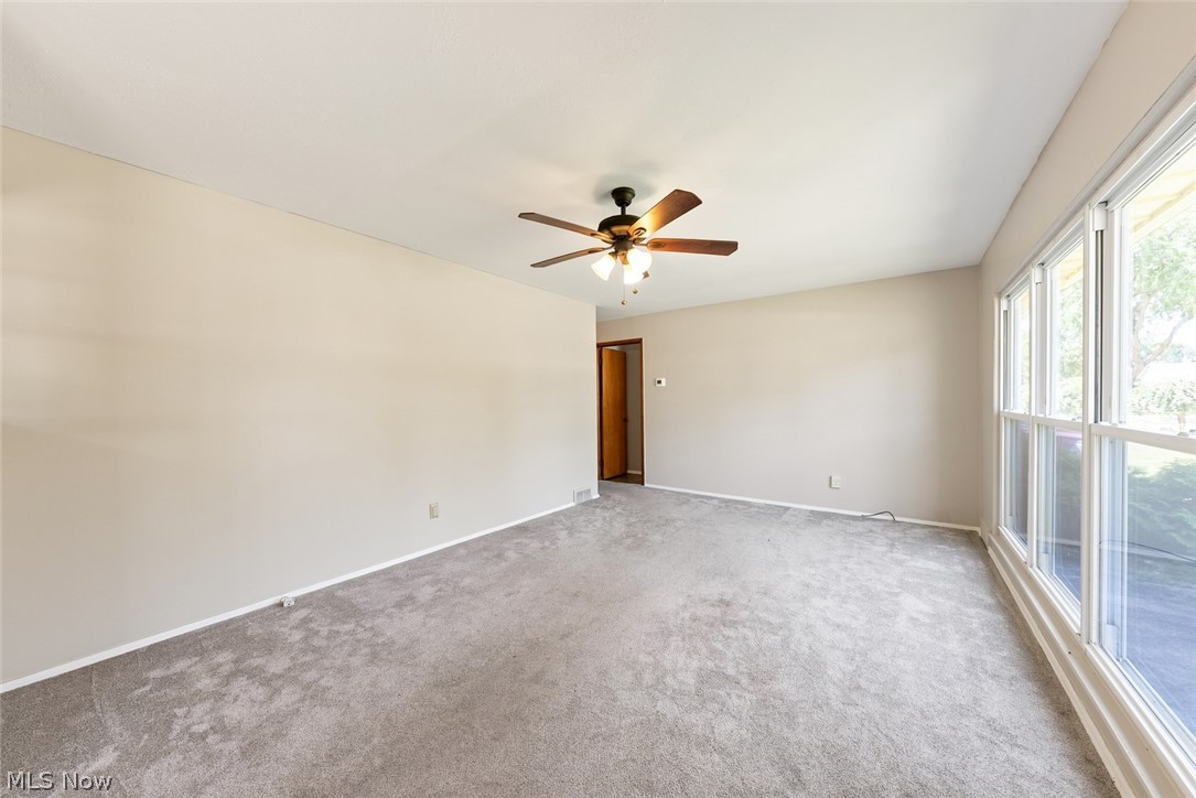 13819 Elsetta Avenue Cleveland OH 44135