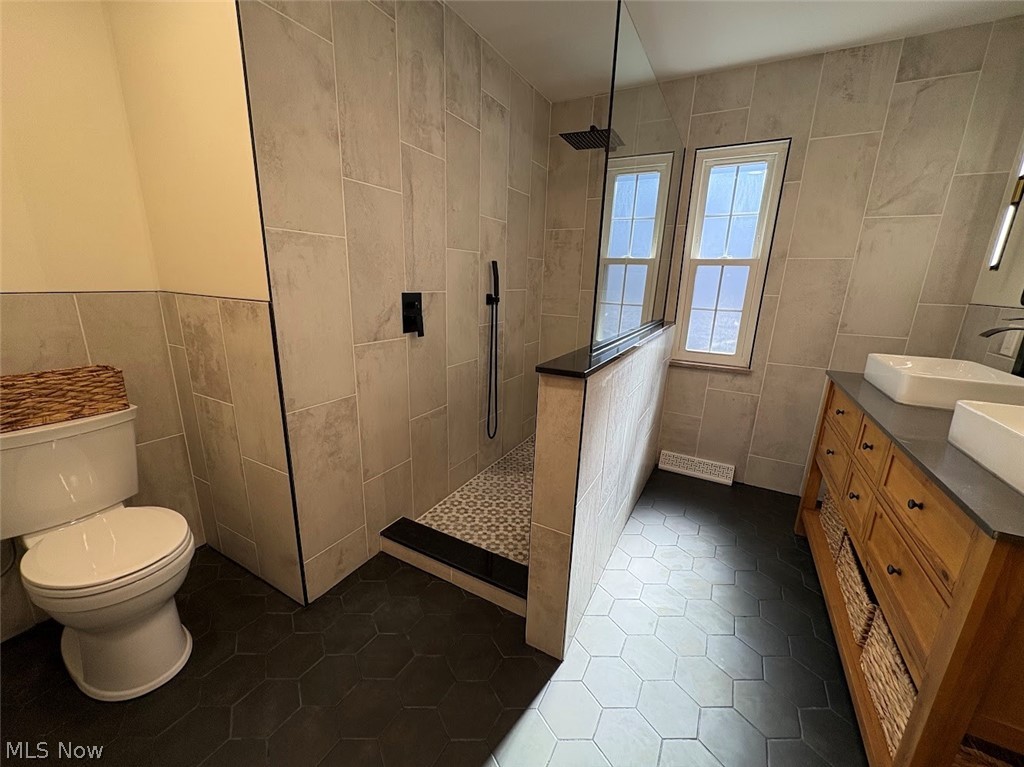 2652 Carmen Drive Rocky River OH 44116