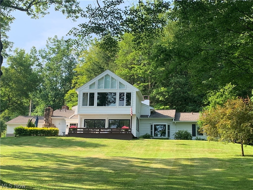 8374 Lucerne Drive Chagrin Falls OH 44023