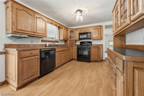3140 Rusty Avenue SW Canton OH 44706