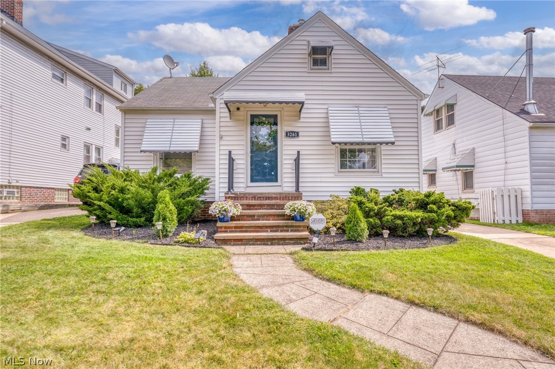 3261 Berea Road Cleveland OH 44111