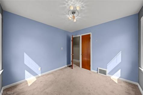 3261 Berea Road Cleveland OH 44111