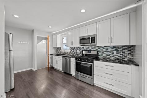 3261 Berea Road Cleveland OH 44111