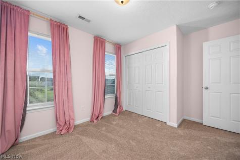 6715 High Perch Drive North Ridgeville OH 44039