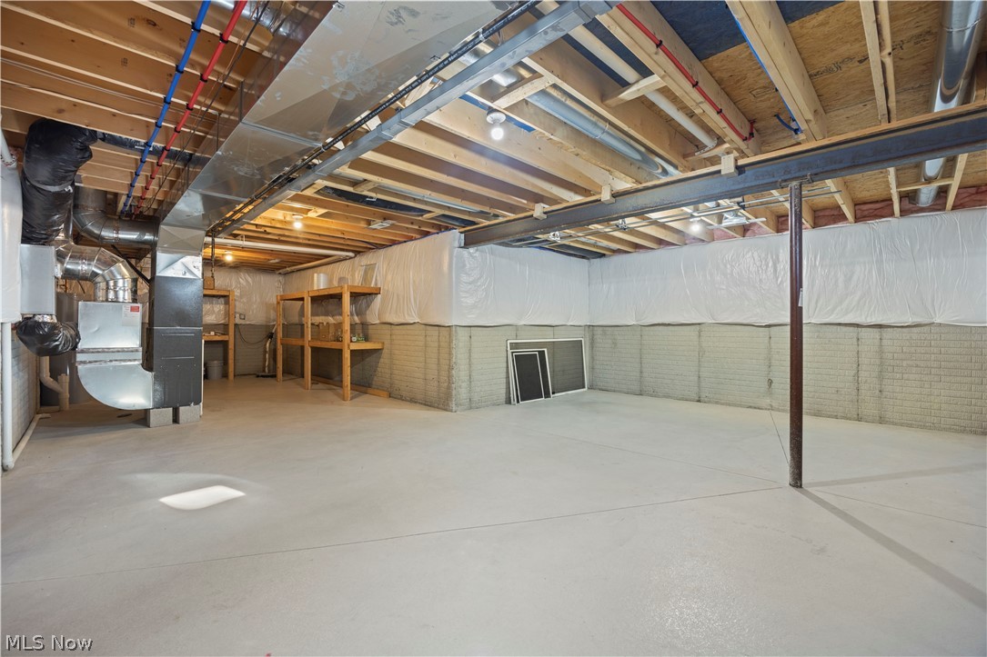 6715 High Perch Drive North Ridgeville OH 44039