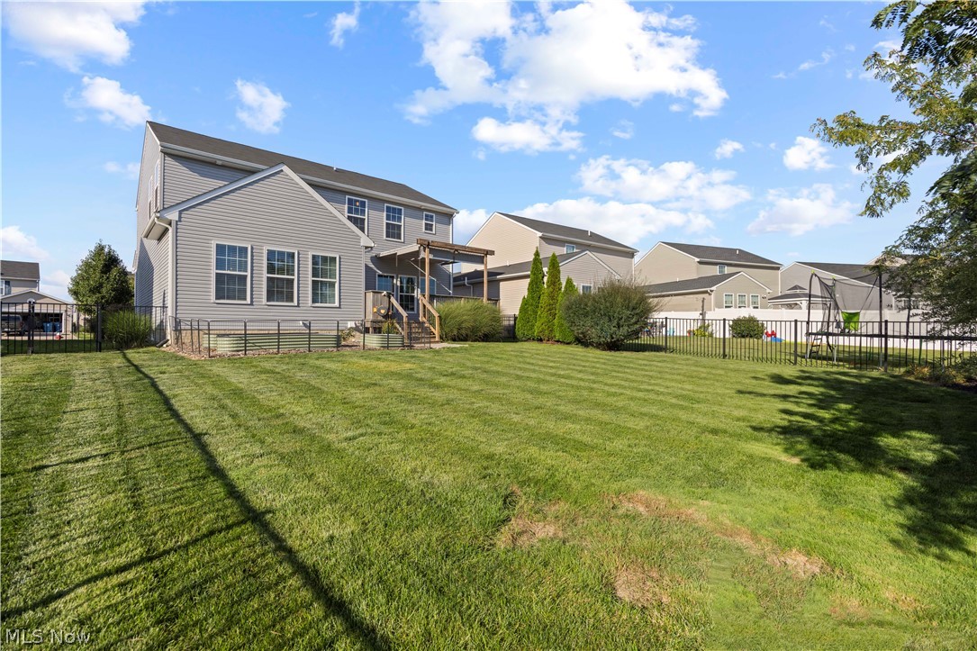 6715 High Perch Drive North Ridgeville OH 44039