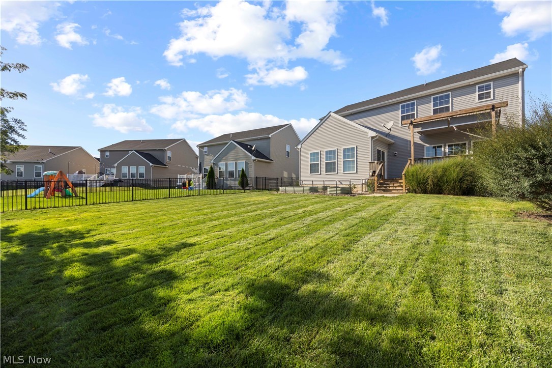6715 High Perch Drive North Ridgeville OH 44039