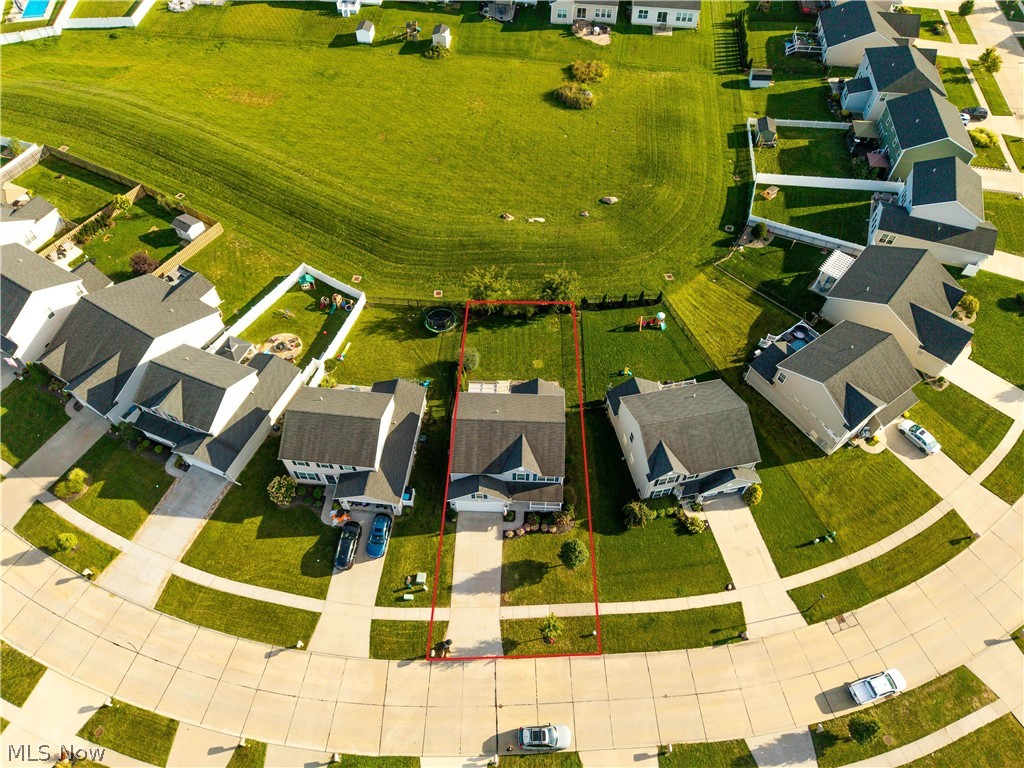 6715 High Perch Drive North Ridgeville OH 44039