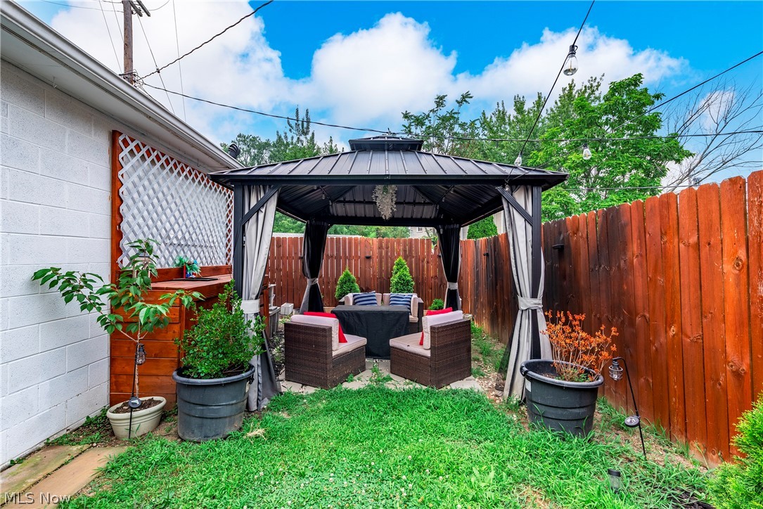 4626 Warner Road Garfield Heights OH 44125