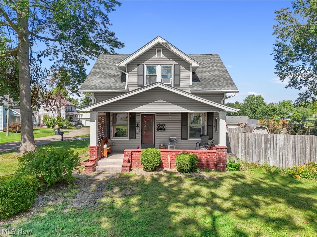 3051 Perrydale Street NW Uniontown OH 44685