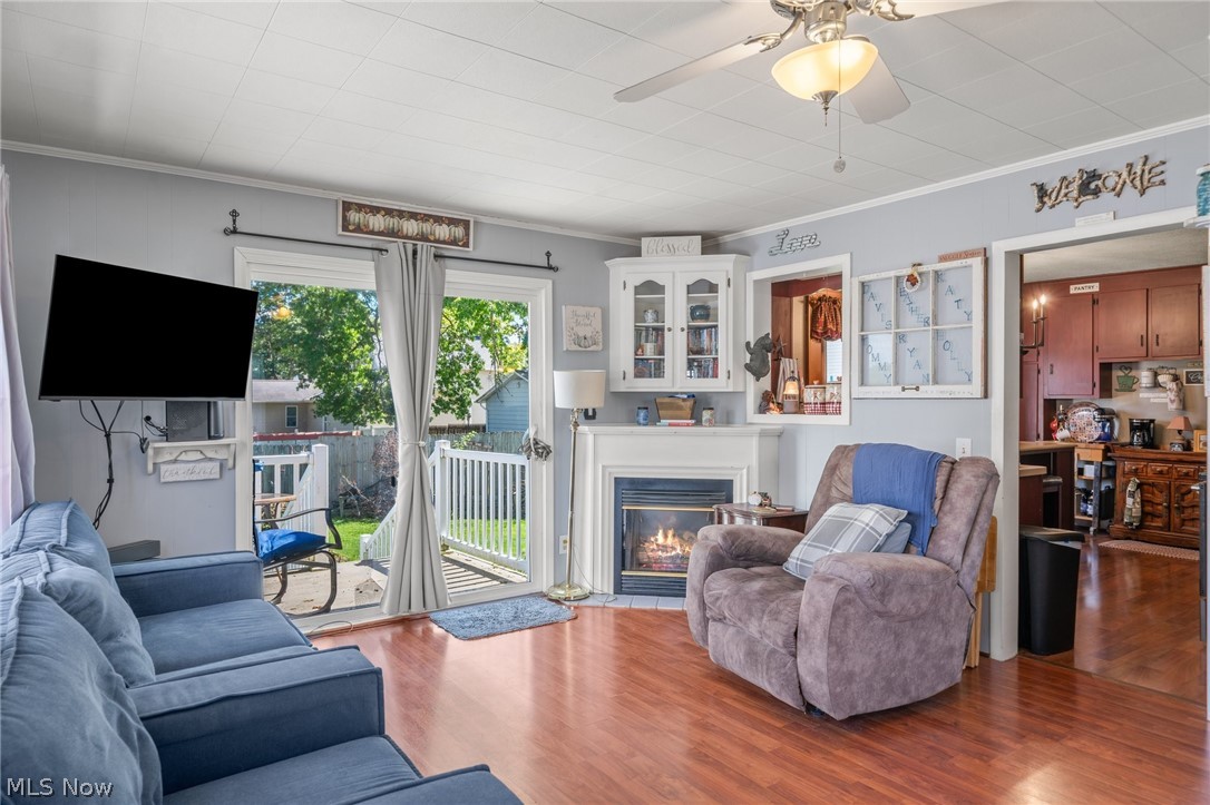 3051 Perrydale Street NW Uniontown OH 44685