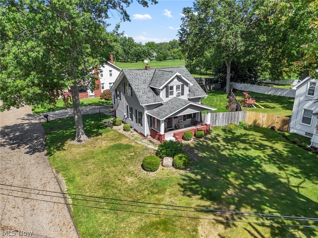 3051 Perrydale Street NW Uniontown OH 44685